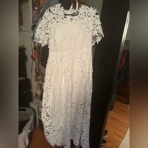 Endless Rose L white lace dress with sleeves
